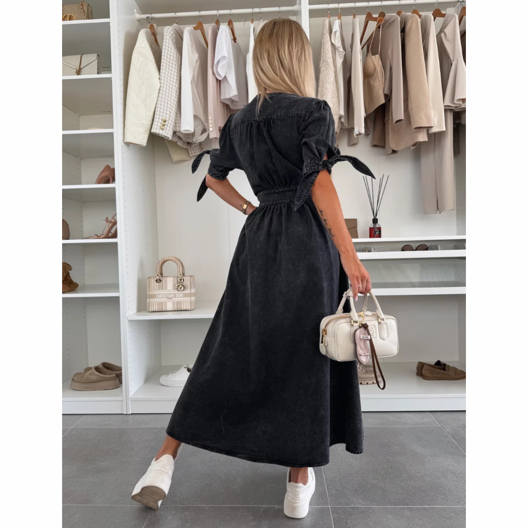 Liliane | Robe Élégante avec Boutons