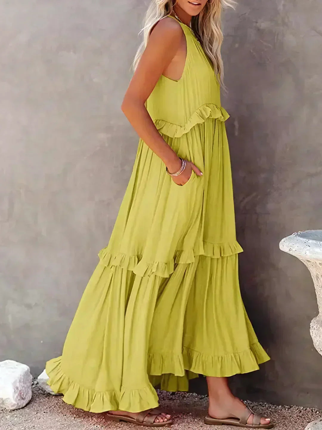 Emilia™ - Robe maxi à volants à nouer derrière le cou