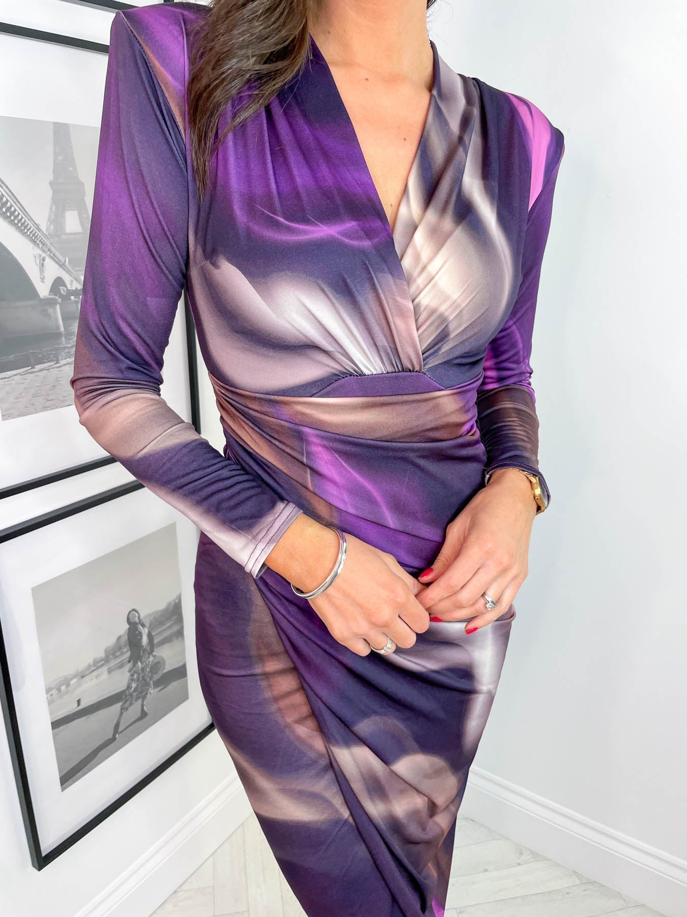 Märta ™ - Élégante Robe Midi Femme avec Décolleté en V et Confort Inégalé