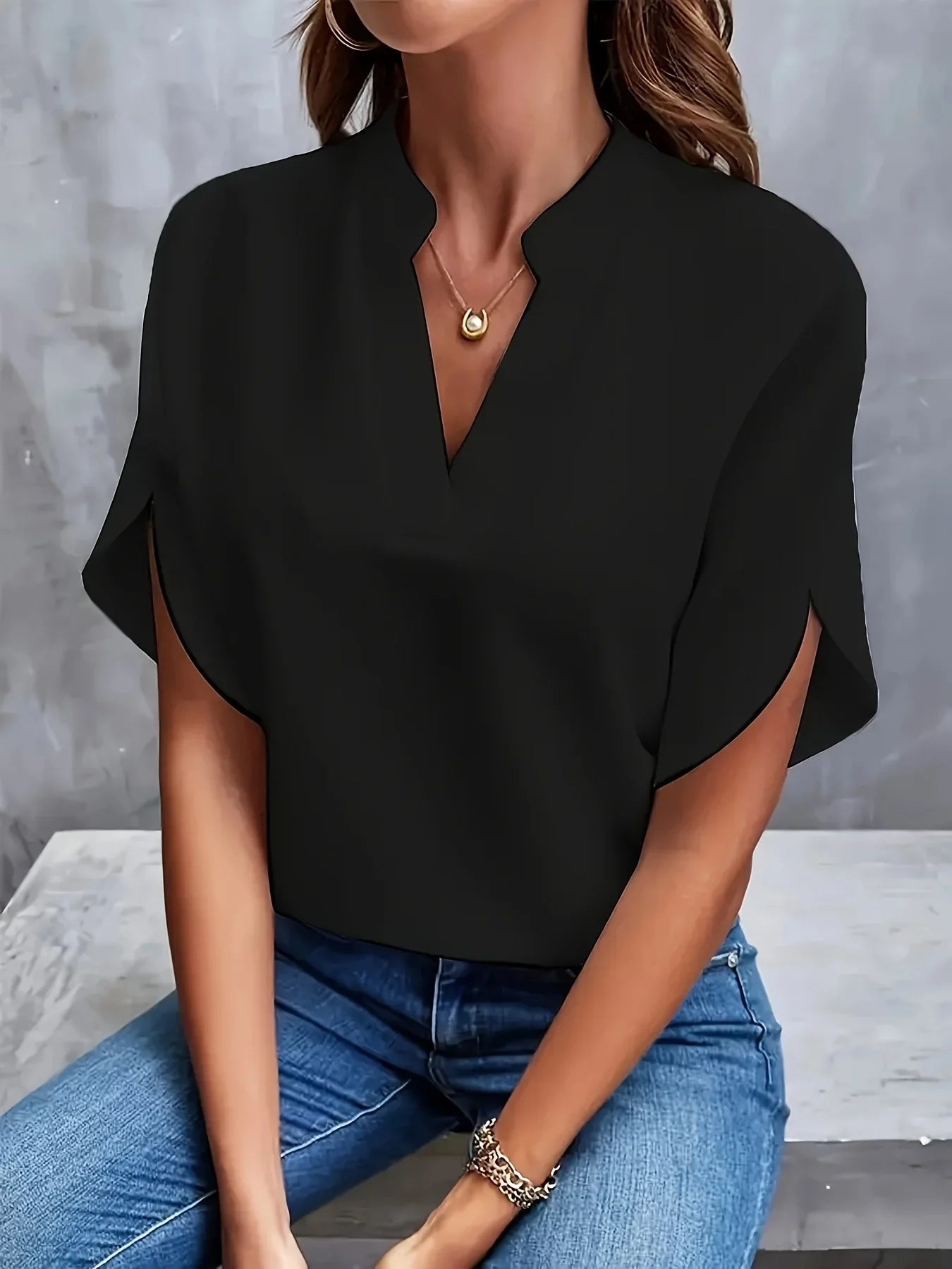 Thalia | Élégante blouse au design sophistiqué
