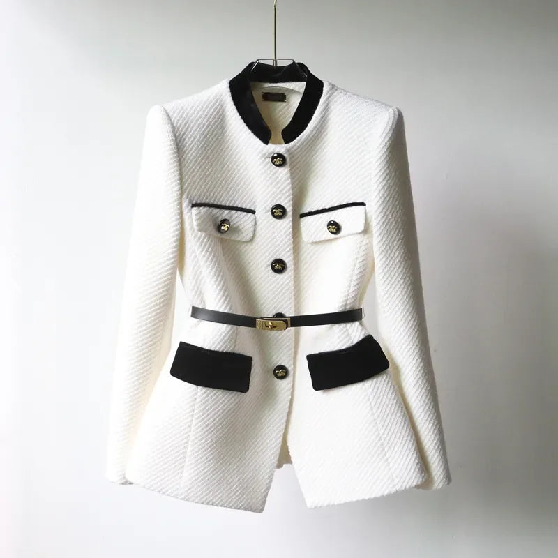 Le blazer de luxe avec ceinture