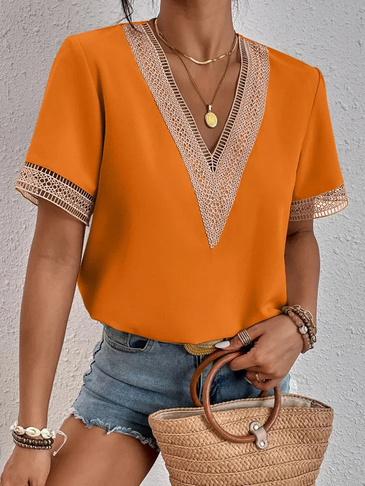 Davina | Élégante blouse ornée de dentelle luxueuse
