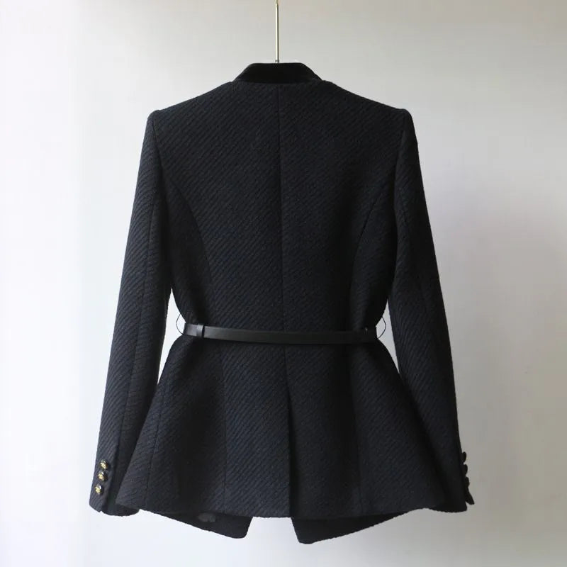 Le blazer de luxe avec ceinture