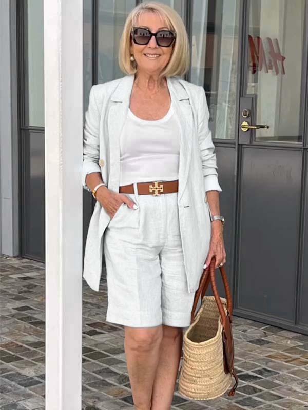 Ensemble deux pièces avec top, blazer et short à fleurs tridimensionnelles