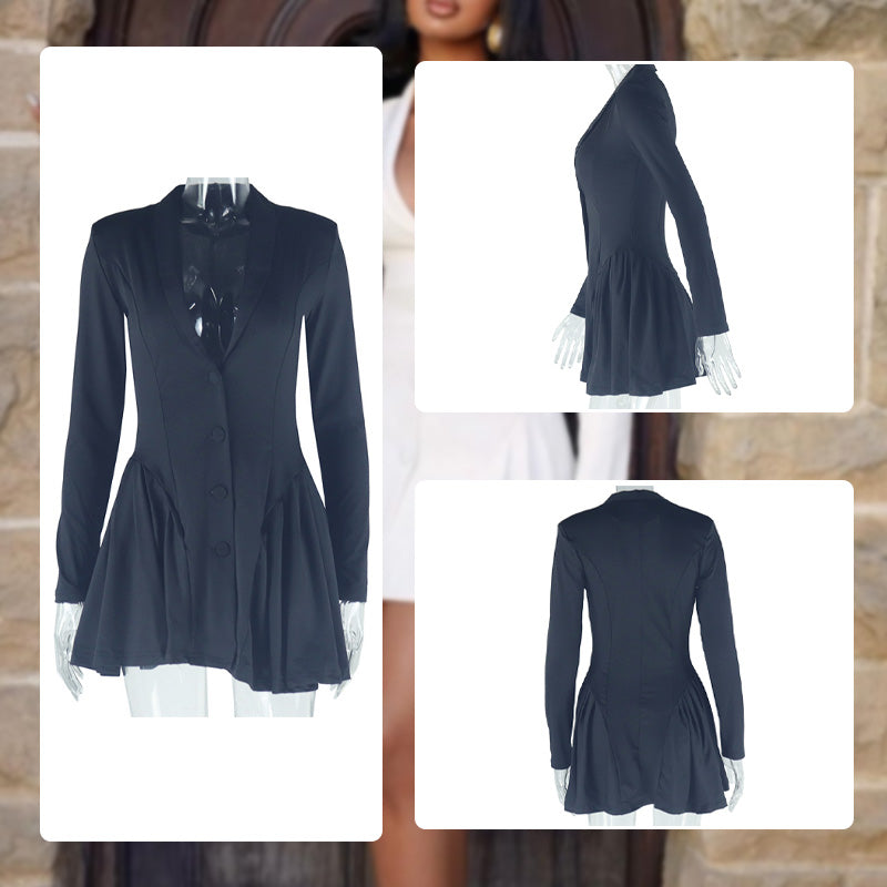 Robe courte plissée à décolleté en V profond pour femme