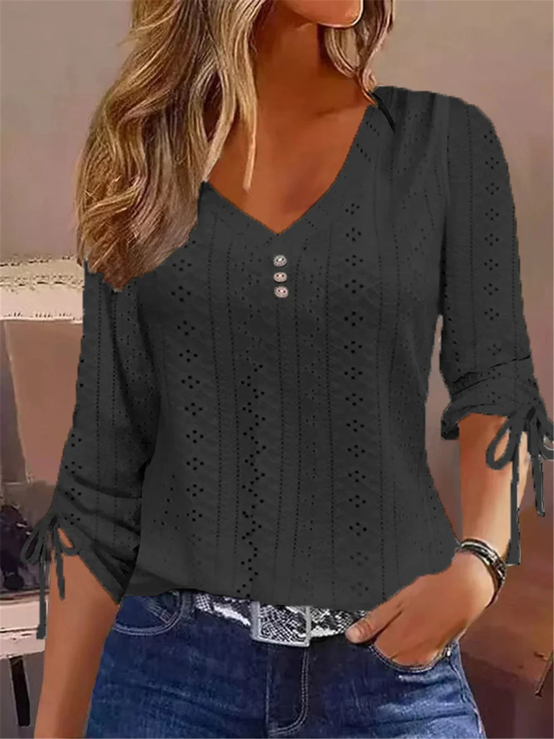 Maybelle | Élégante blouse à décolleté en V