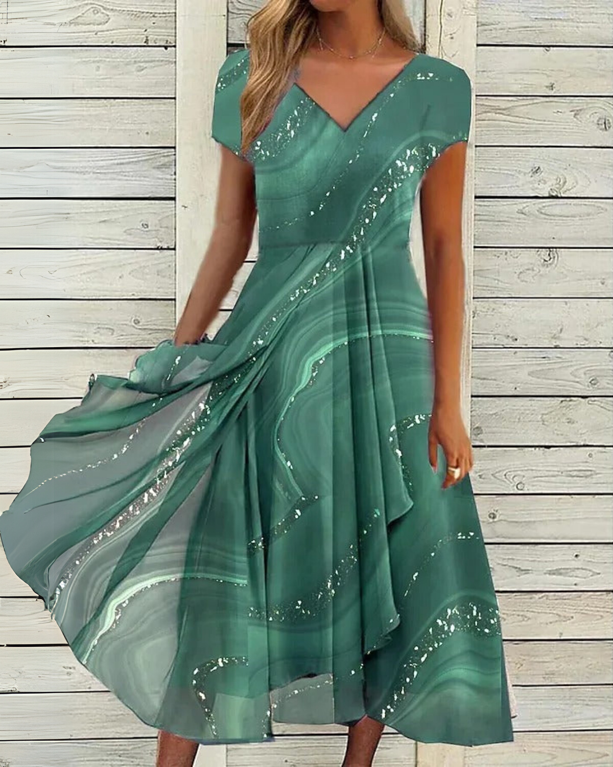 Naomi | Robe midi à col en V