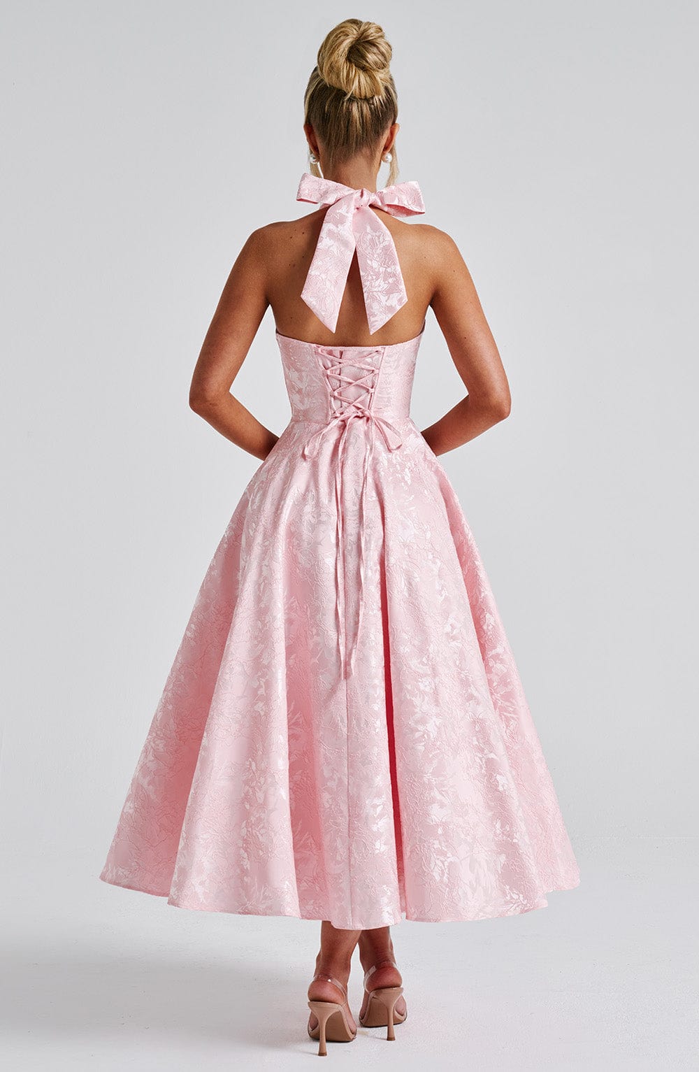 Clara™ — Robe Midi Élégante avec Décolleté Plongeant