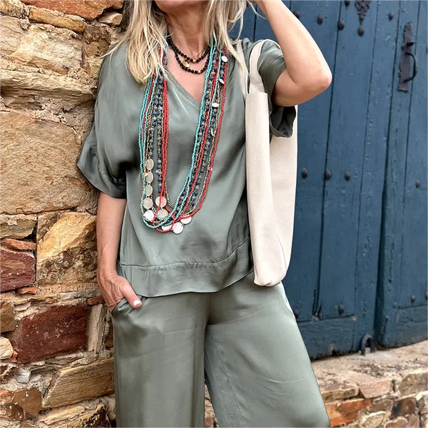 Ensemble deux pièces haut manches courtes col V + pantalon large